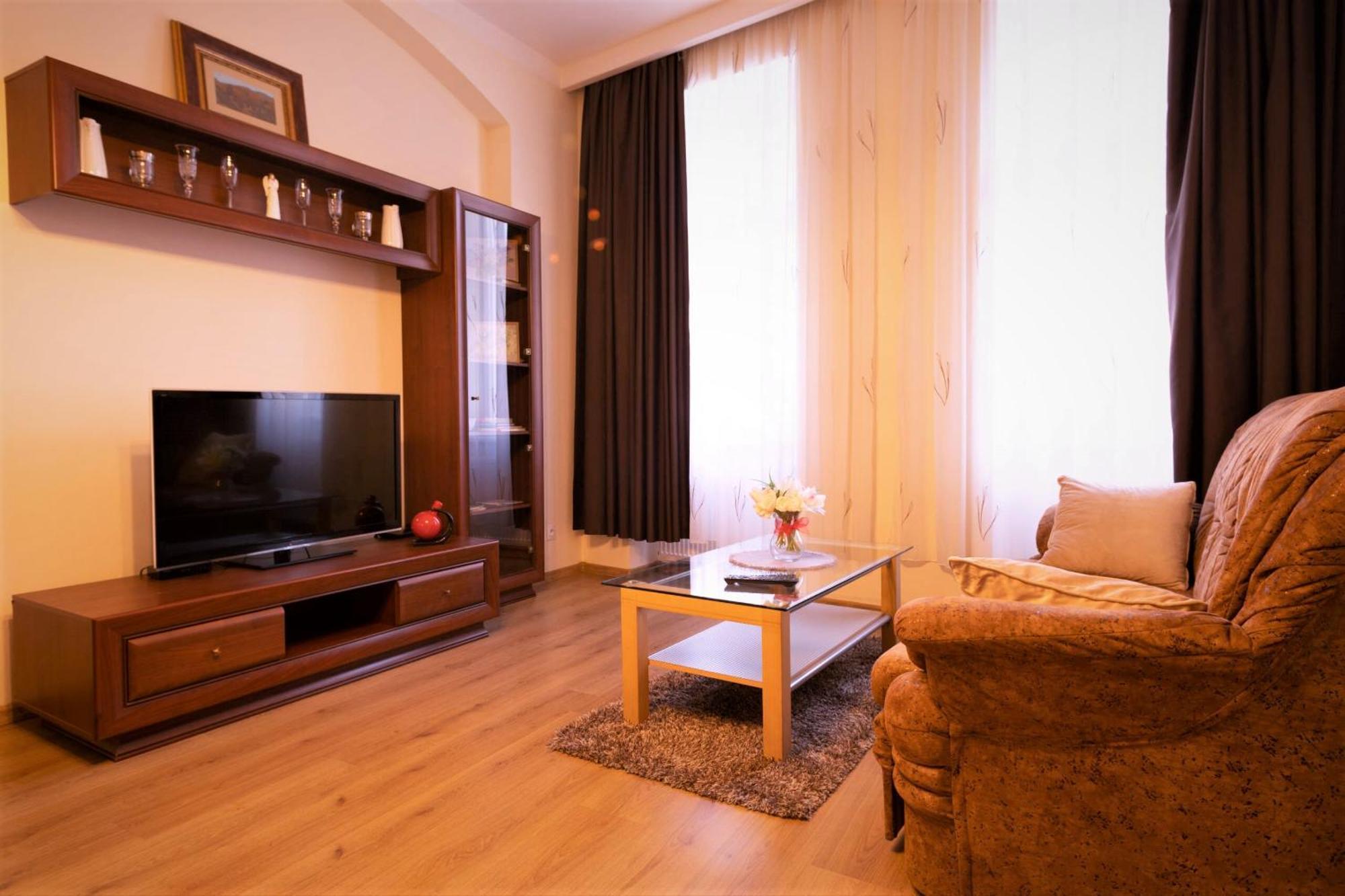 Apartmany U Tri Jehnatek Karlovy Vary Exterior photo